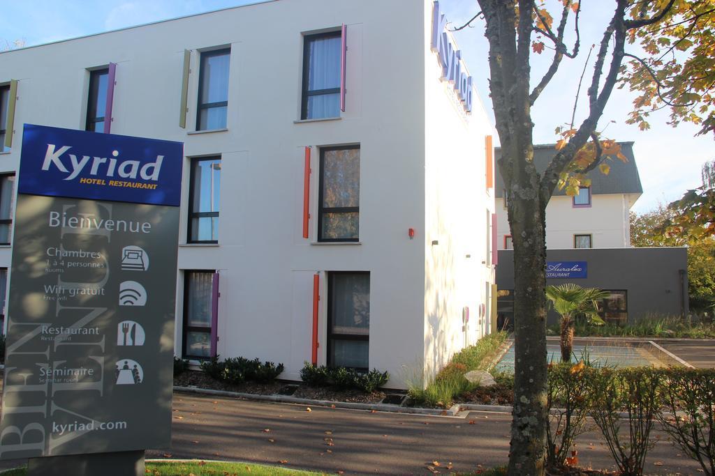 Kyriad Saint Quentin En Yvelines - Montigny Exterior foto